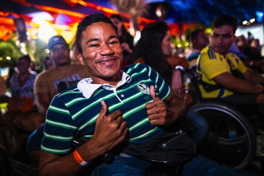 Eduardo Silva celebra oportunidade de viver a festa com autonomia e alegria no São João Massayó. Foto: Alisson Frazão/ Secom Maceió