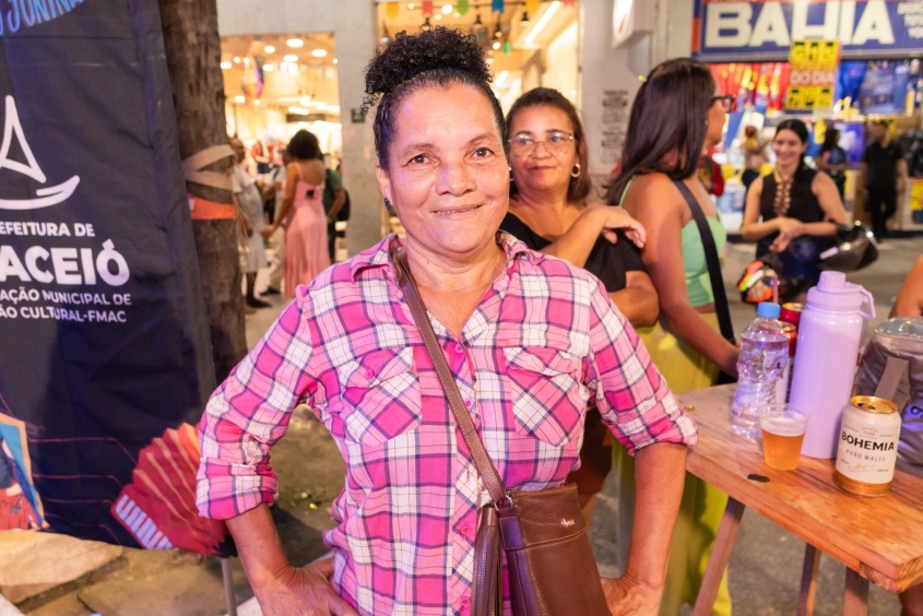 Nena aproveitou a sexta-feira com muita animação e forró. Foto: Victor Vercant/ Secom Maceió