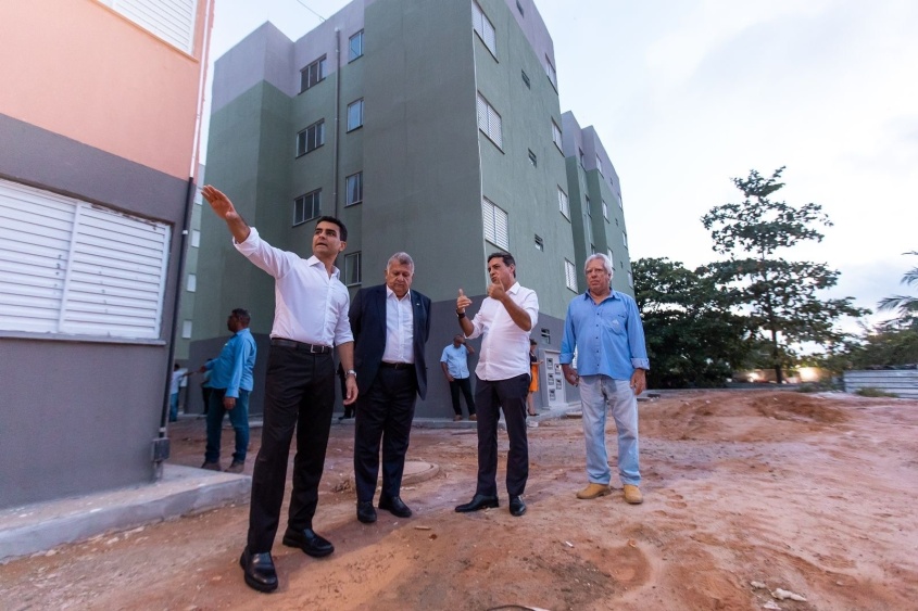 Prefeitura de Maceió e presidente da Caixa durante visita ao Parque da Lagoa. Foto: Itawi Albuquerque/ Secom Maceió