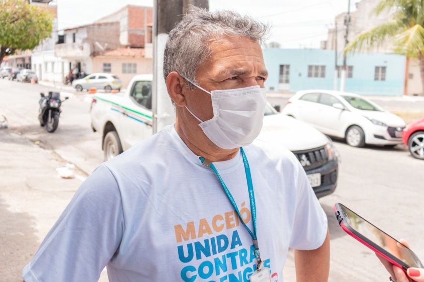Coordenador do programa de Controle do Aedes aegypti, Erivaldo Raimundo. Foto: Ascom SMS