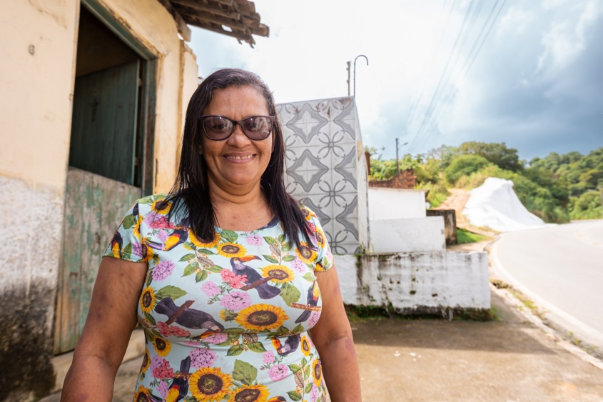 A obra na encosta próxima ä residência de Dona Edneide já foi finalizada. Foto Itawi Albuquerque/Secom Maceió