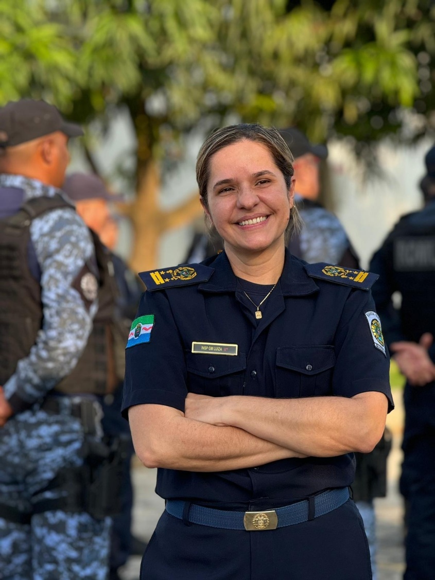 Luiza atua na parte administrativa da Superintendência de Governança da GCMM. Foto: Ascom Semsc