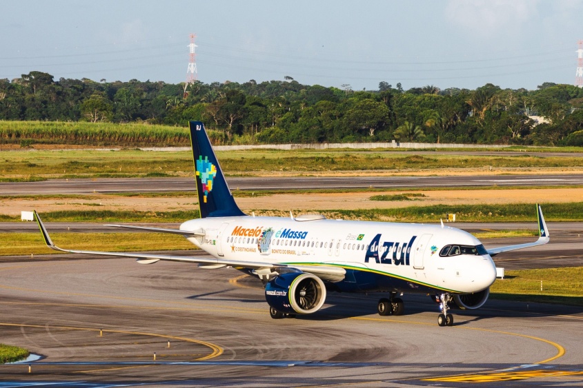 A campanha Maceió é Massa ganhou os céus do Brasil. A ação faz parte de uma parceria entre a Prefeitura de Maceió e a Azul Linhas Aéreas, que buscou impactar milhares de turistas. Foto: Jonathan Lins / Secom Maceió