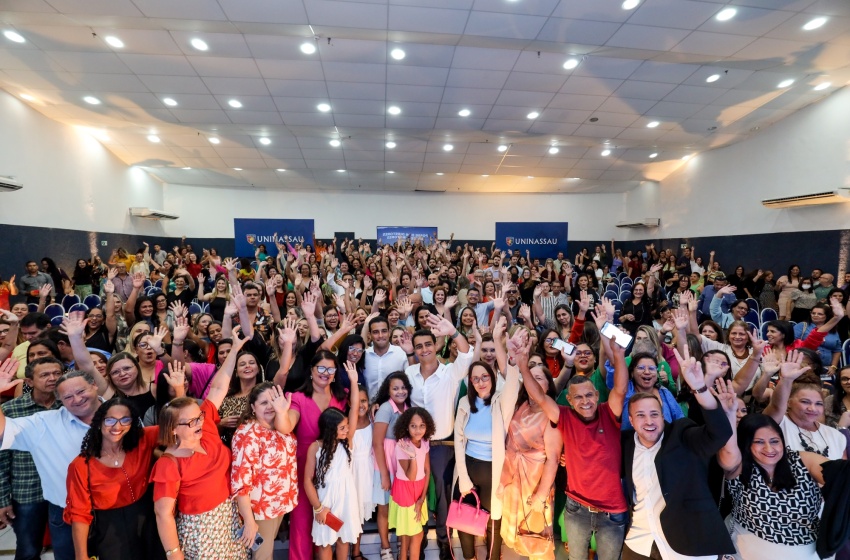 Empossados, diretores e vice-diretores falam de compromisso com a comunidade escolar