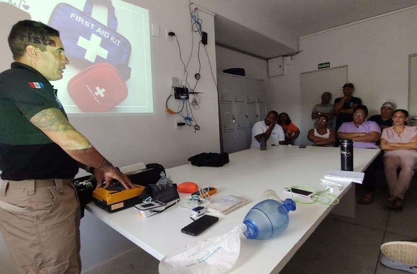 Profissionais da Cidade da Pessoa Idosa aprendem técnicas de primeiros socorros