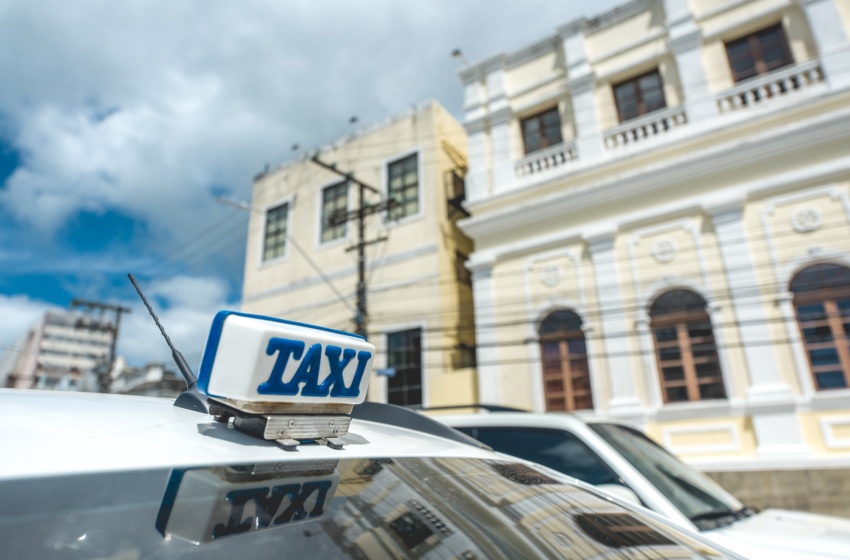 SMTT continua com mutirão de adesão ao Taxi.Rio.Maceió