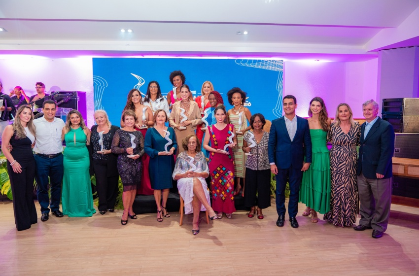 Prefeitura entrega Troféu Selma Bandeira para mulheres e destaca a importância da premiação