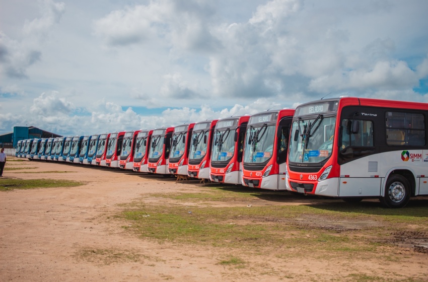 Atendimento aos usuários é ampliado com a circulação de novos ‘ônibus geladões’