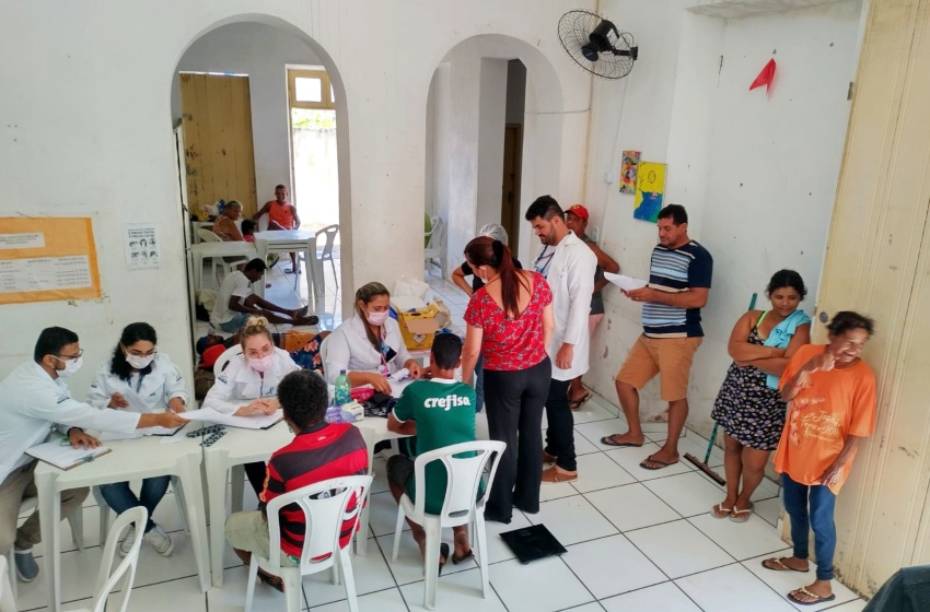 Usuários do Centro Pop I são atendidos pelo programa Saúde nos Abrigos