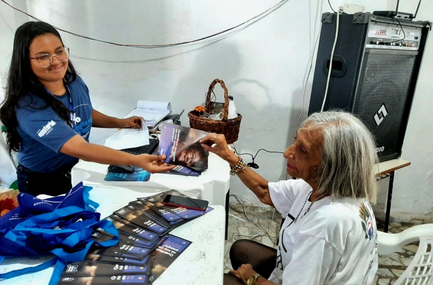 Cras Área Lagunar realiza atividade com grupo de idosos