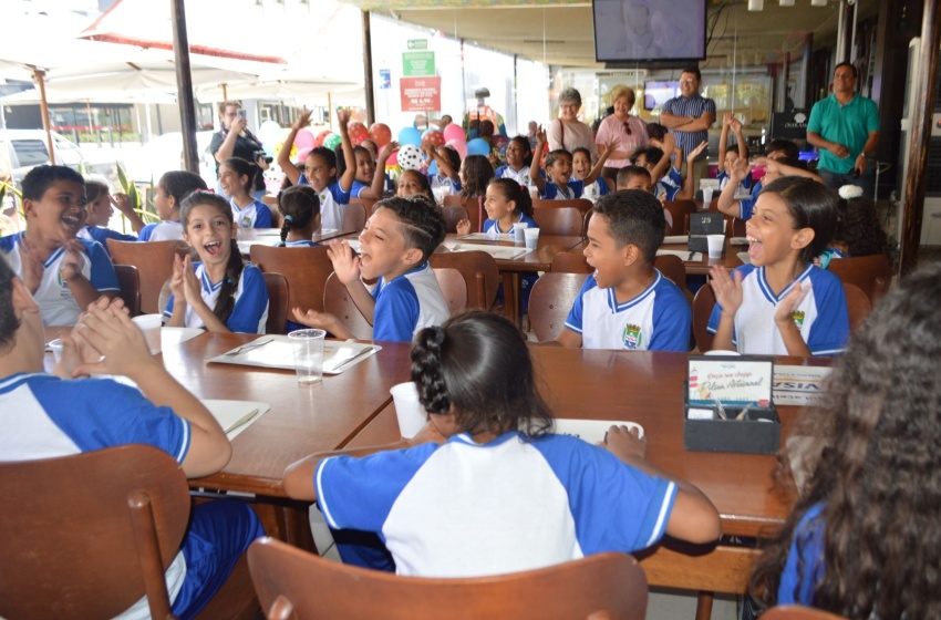 Alunos da rede municipal de ensino vão saborear a culinária local com passeio por 29 restaurantes