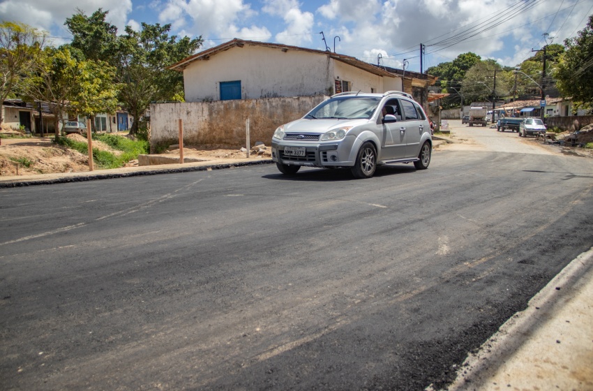 Prefeitura de Maceió recupera ponte danificada pela chuva e libera para trânsito de veículos