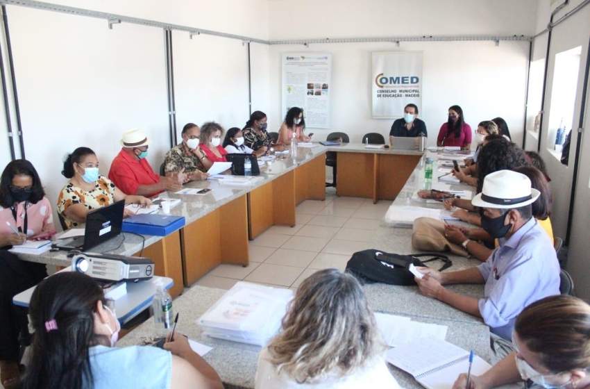 Conselho Municipal de Educação inicia atividades de 2022
