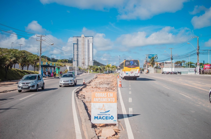 Obra na Avenida Gustavo Paiva ampliará faixas de rolamento em trecho da via