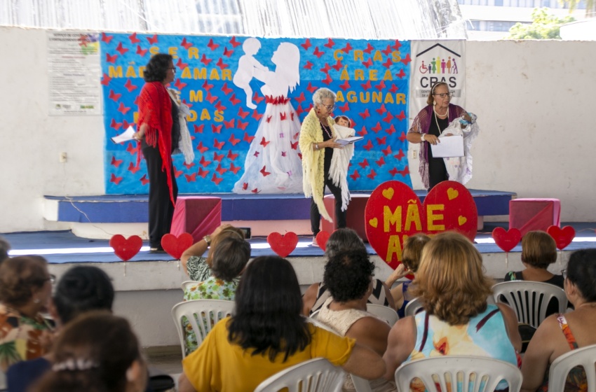 Centros de Referência da Assistência Social celebram Dia das Mães em Maceió