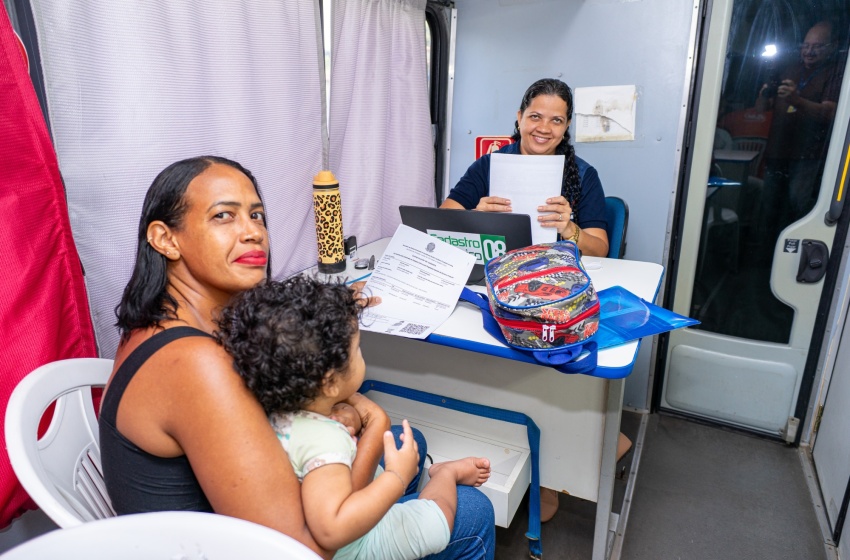 Rota da Cidadania oferta serviços da Assistência Social na Cidade Universitária