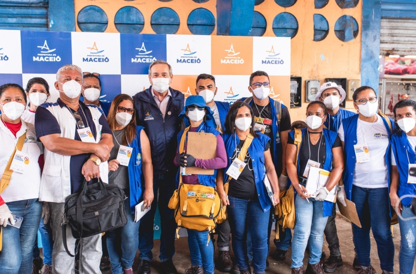 Prefeito em exercício Ronaldo Lessa participa do mutirão “Maceió Unida contra a Dengue”