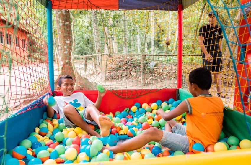 Crianças aproveitam dia de lazer no Parque Municipal