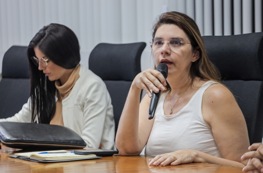 Afundamento do solo: reunião debate mais vagas em creches e projetos educacionais