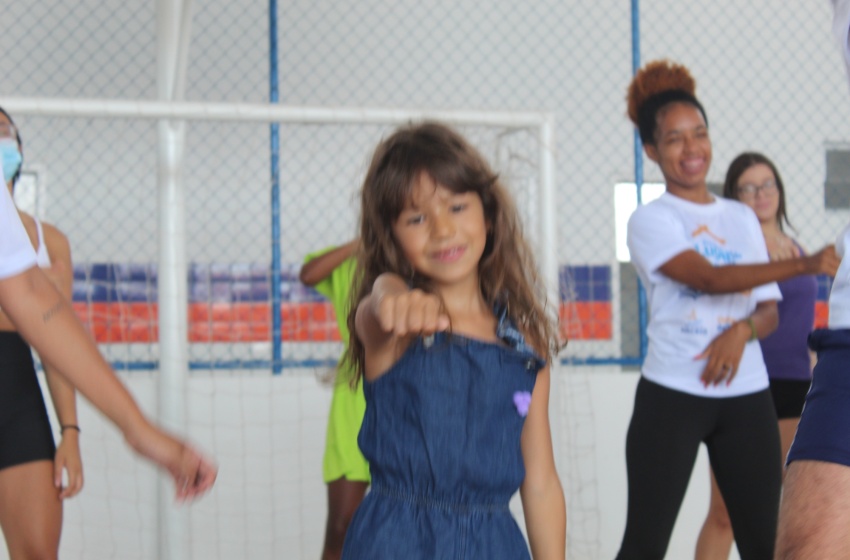 Programa Lugar de Família é na Escola é ampliado e terá mais 12 escolas abertas nos finais de semana