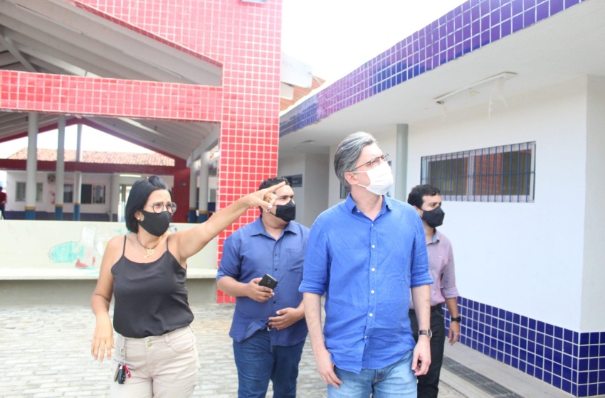 Educação retoma visitas às escolas da rede municipal nesta quarta-feira (7)