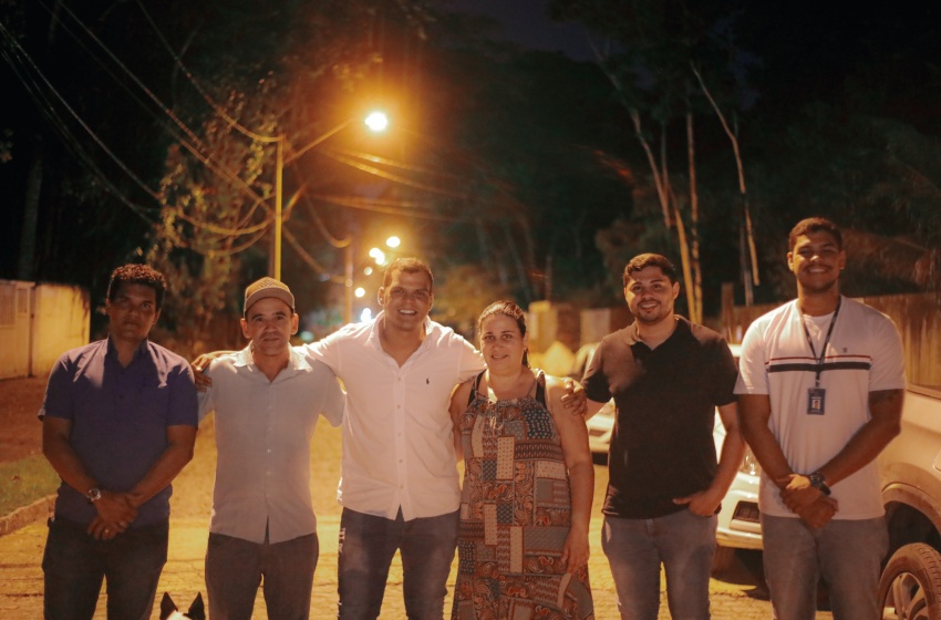 Condomínio na Santa Amélia recebe manutenção na iluminação pública