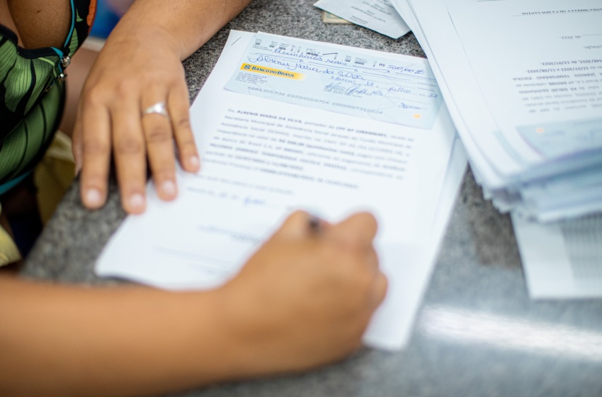 Assistência Social convoca beneficiários do aluguel social e auxílio chuva a buscar cheques