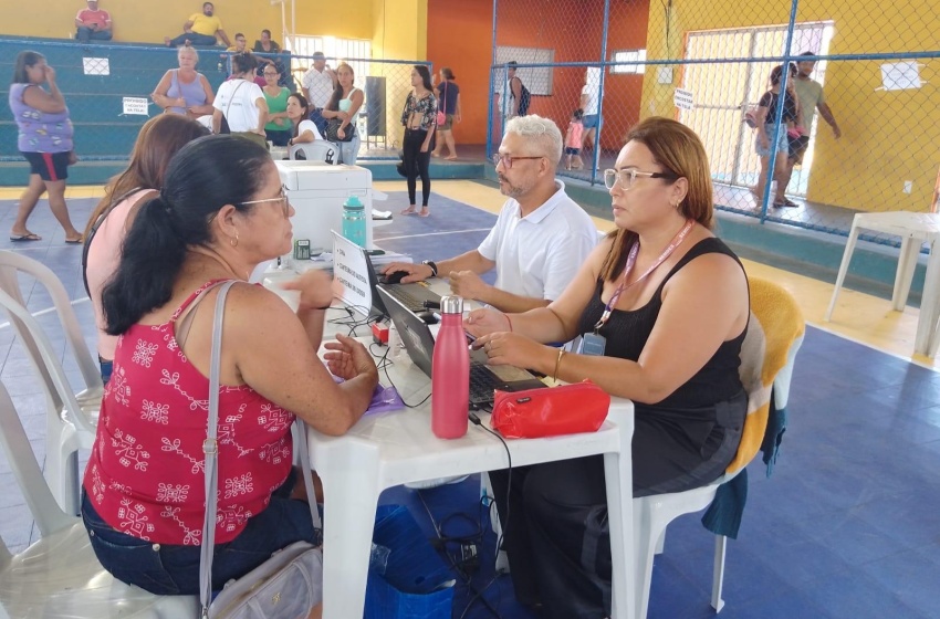 Moradores do Jacintinho são beneficiados com atendimentos do Cadastro Único