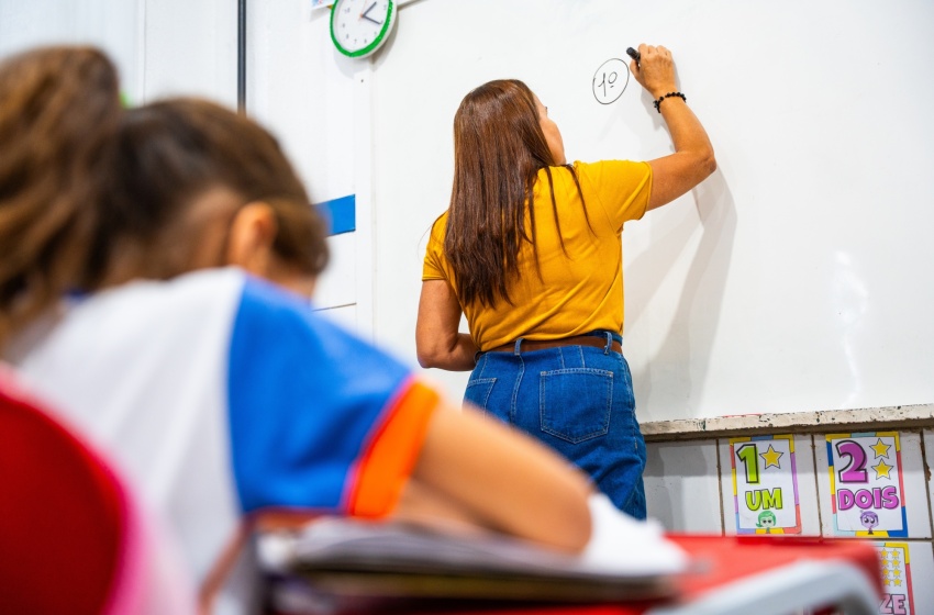 Prefeitura de Maceió lança novo PSS com mais de 5,7 mil vagas, em diferentes cargos, na Educação