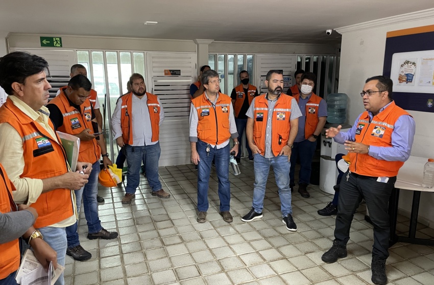 Defesa Civil emite aviso para fortes chuvas no final de semana