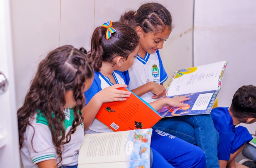 Festa Literária do Projeto VaLER a Pena retorna às escolas públicas municipais
