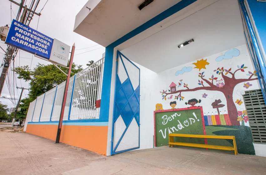 Rede municipal retoma aulas presenciais na segunda com segurança e planejamento