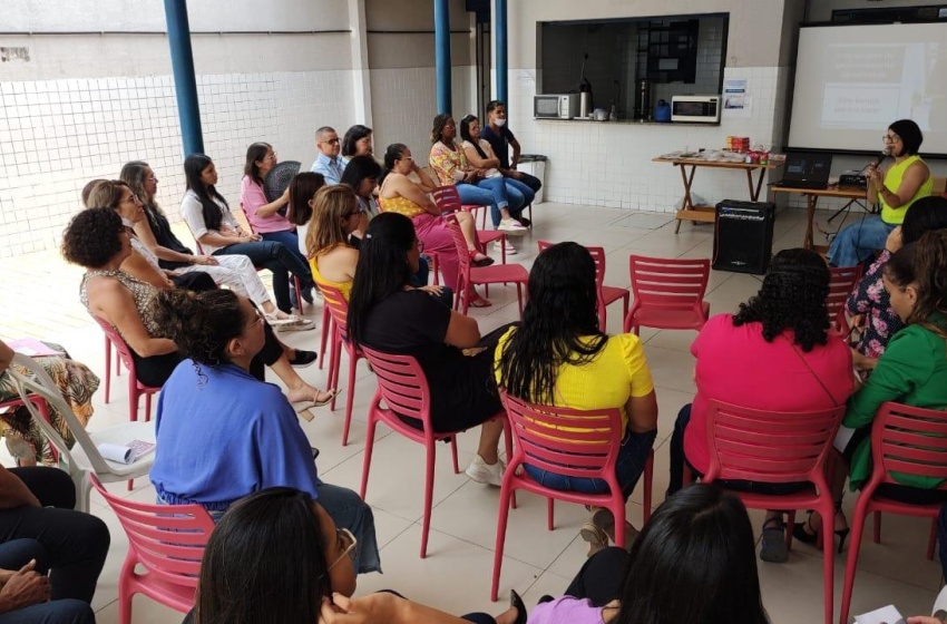 Semdes promove roda de conversa sobre saúde mental para servidores