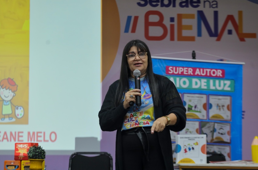 Bienal: professores de escolas municipais participam de formação sobre educação empreendedora