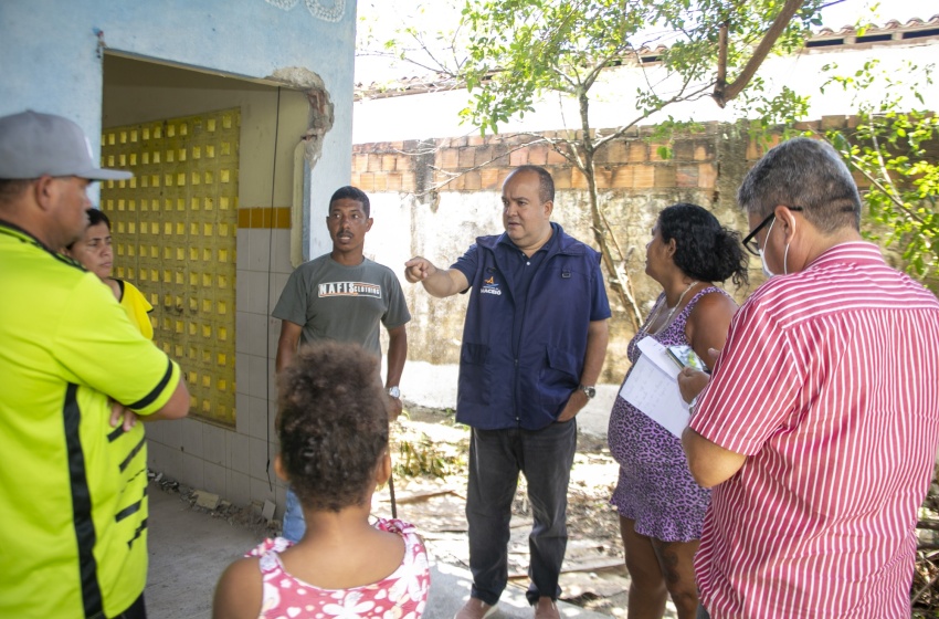 Secretário de Assistência Social vistoria prédio no conjunto Cidade Sorriso