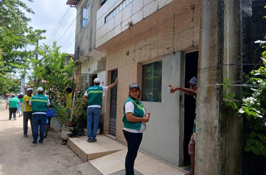 Alurb realiza ação de educação ambiental no entorno do Canal do Papódromo