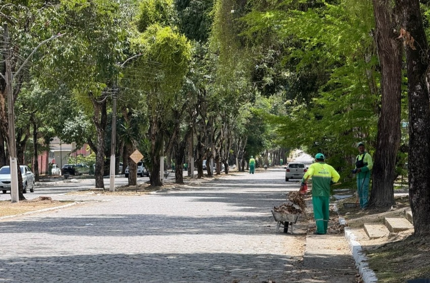 Autarquia Municipal de Limpeza Urbana realiza mutirão no Campus da Ufal