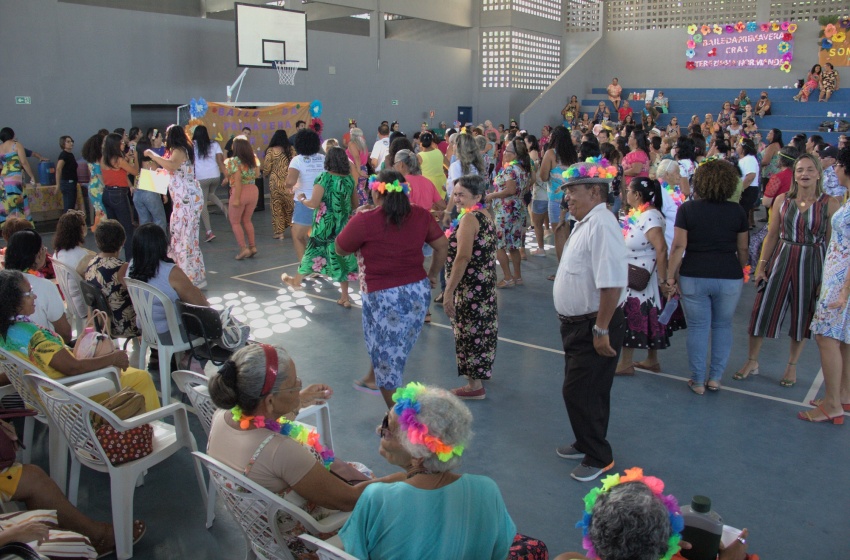 Desenvolvimento Social realiza Baile dos Idosos nesta terça (3)