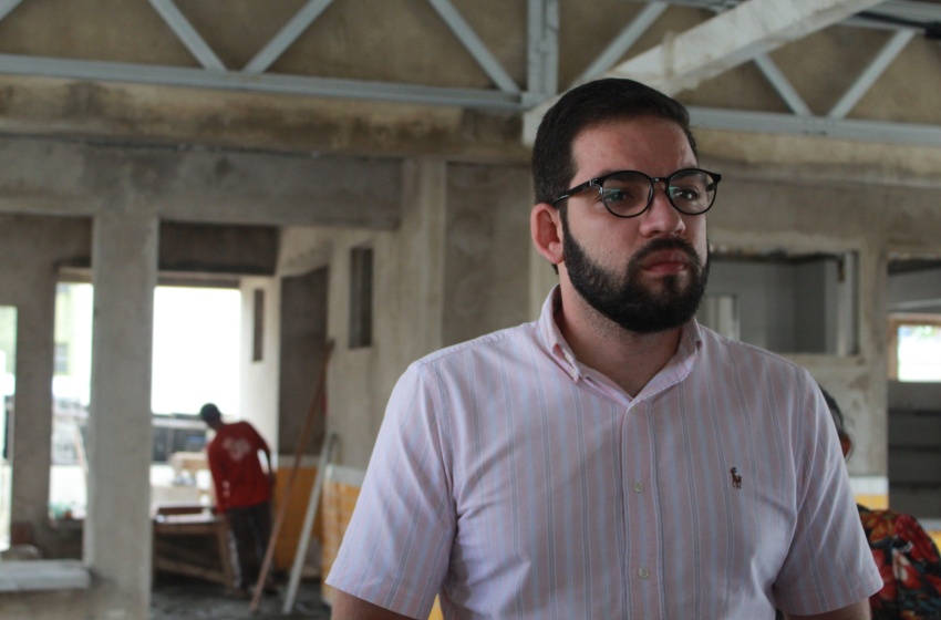 Secretário de Educação de Maceió vistoria andamento de obras de creches municipais no Ouro Preto