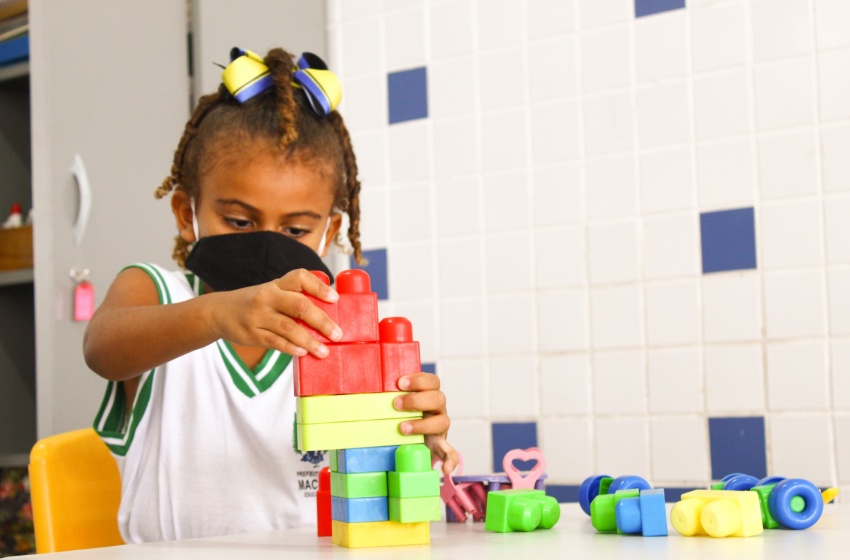 Educação institui comissão para atualizar Plano Municipal pela Primeira Infância de Maceió