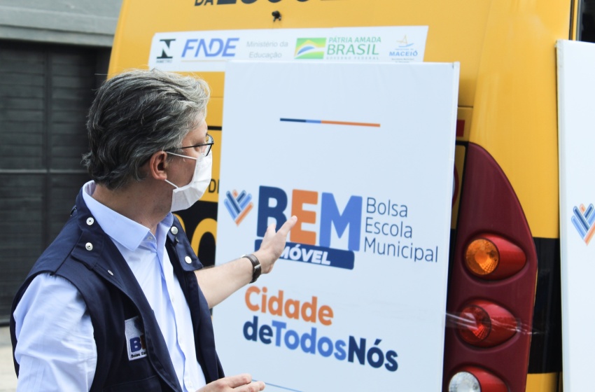 BEM Móvel garante benefício a famílias de diversos bairros da capital