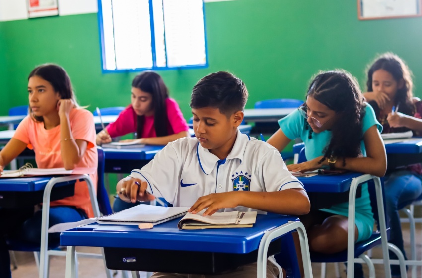 Núcleo de Línguas Estrangeiras abre vagas para turmas de Inglês e Espanhol