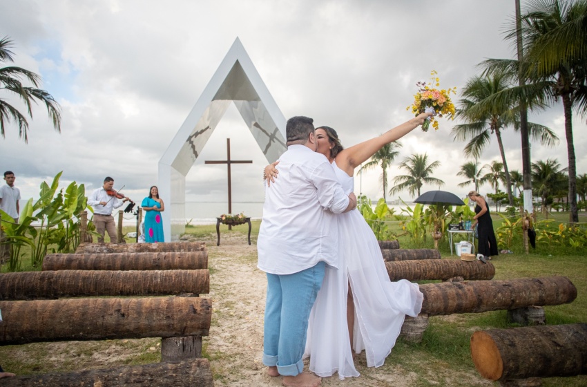 Turistas de SP percorrem mais de 2.500 km para casar na Capelinha de Jaraguá