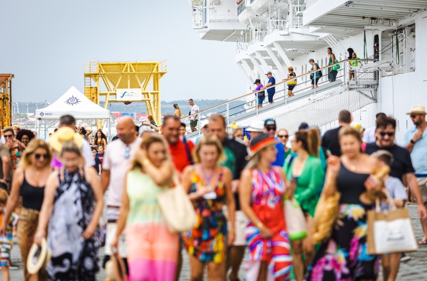 Navio MSC Seashore traz mais de 71 mil turistas a Maceió