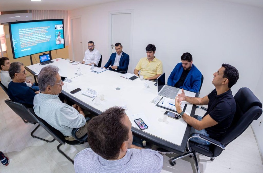 Prefeitura e Bloomberg discutem ações para o desenvolvimento de Maceió
