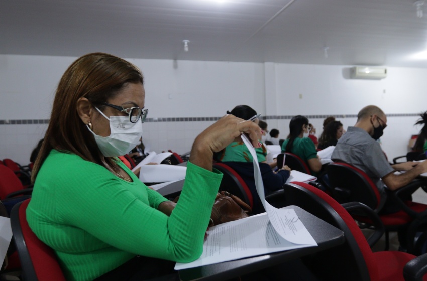 Assistentes Sociais se reúnem para capacitação do Projeto Presença