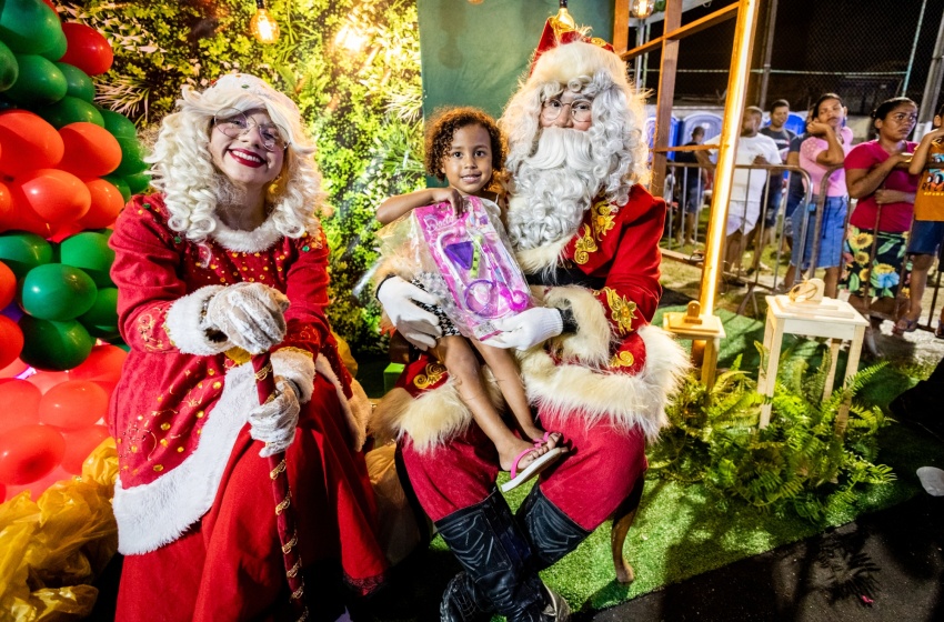Mais de 2 mil pessoas comparecem à festa natalina da Prefeitura no Bom Parto