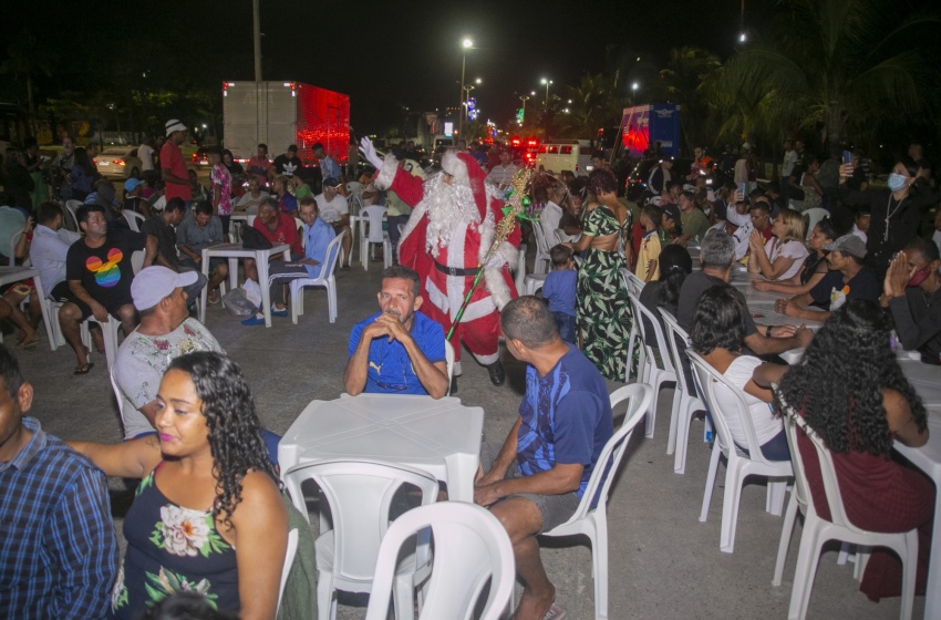 Prefeitura de Maceió promove ceia natalina para pessoas em situação de rua   