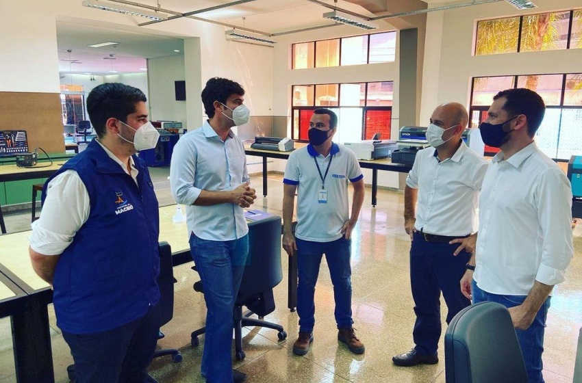 Gabinete de Governança visita novas instalações do Senai Hub