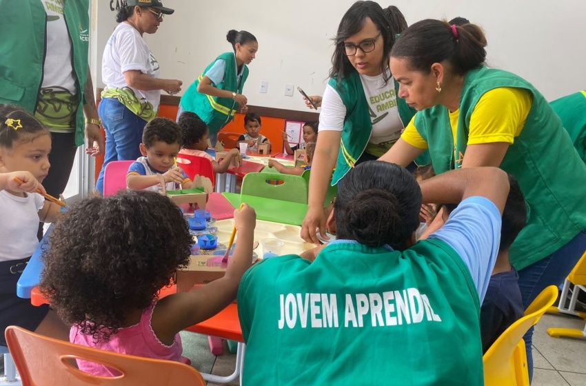 Alurb realiza ações de educação ambiental e limpeza urbana em diferentes regiões de Maceió